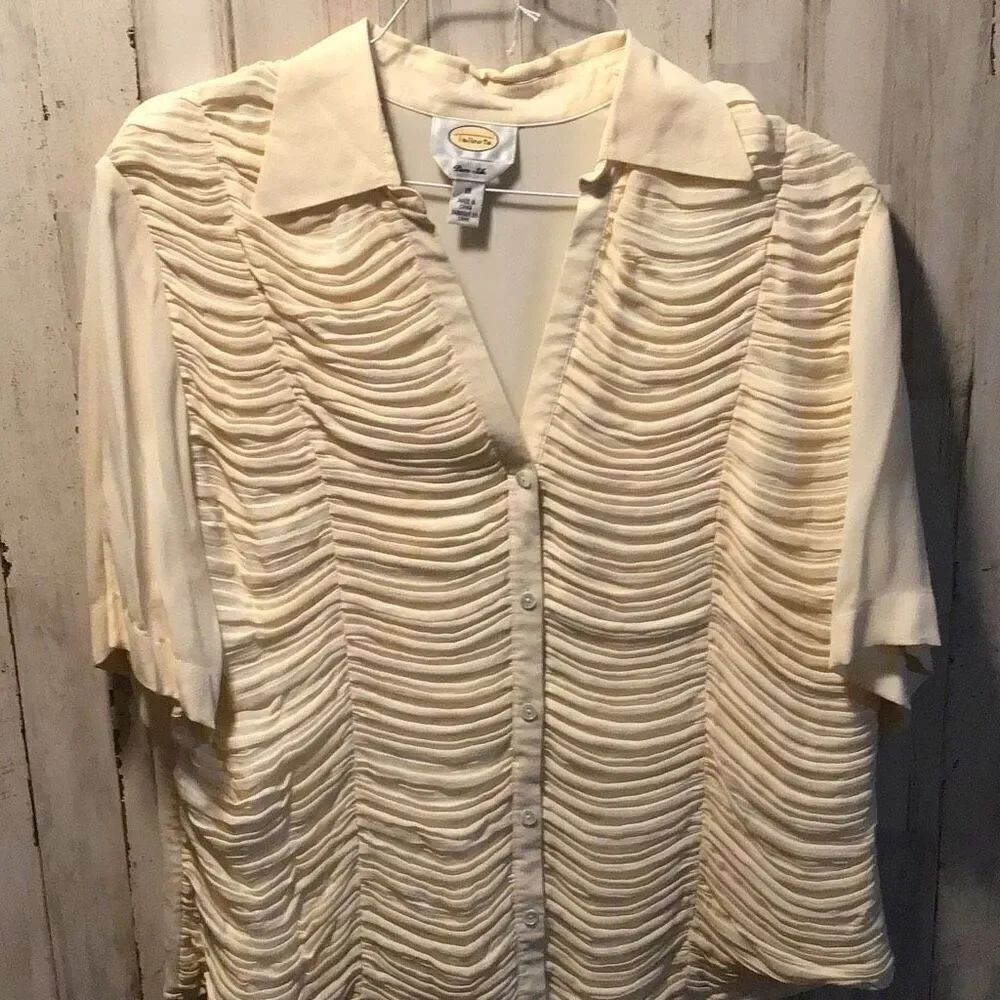 Vintage pure silk fluted blouse by Talbots size 16 slight discoloration shown ne